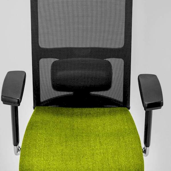 Ergonomic design and sturdy construction make this office chair with wheels ideal for long hours of work.