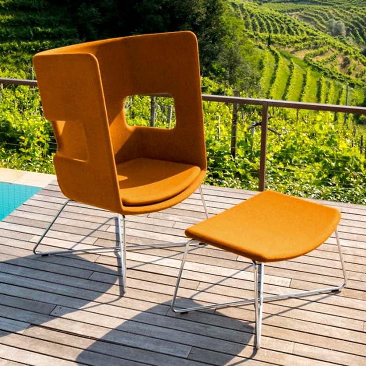 poppea plus privacy chair