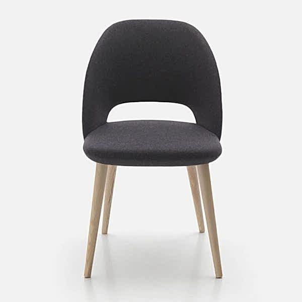 This chair features a beautifully curved seat and backrest